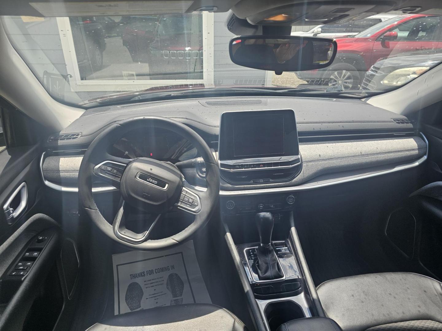2022 MAROON Jeep Compass Latitude FWD (3C4NJCBB9NT) with an 2.4L L4 DOHC 16V engine, located at 607 S Seven Points BLVD, Seven Points, TX, 75143, (430) 255-4030, 32.313934, -96.207932 - Photo#4