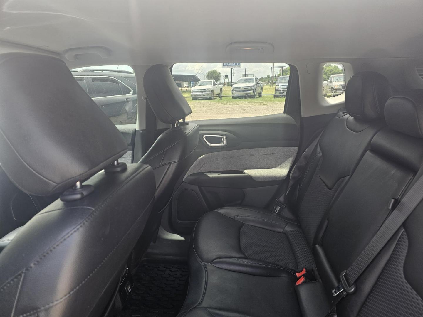 2022 MAROON Jeep Compass Latitude FWD (3C4NJCBB9NT) with an 2.4L L4 DOHC 16V engine, located at 607 S Seven Points BLVD, Seven Points, TX, 75143, (430) 255-4030, 32.313934, -96.207932 - Photo#5