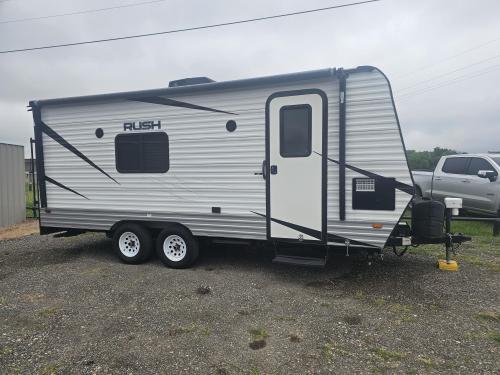 RUSH TRAVEL TRAILER *** CASH ***