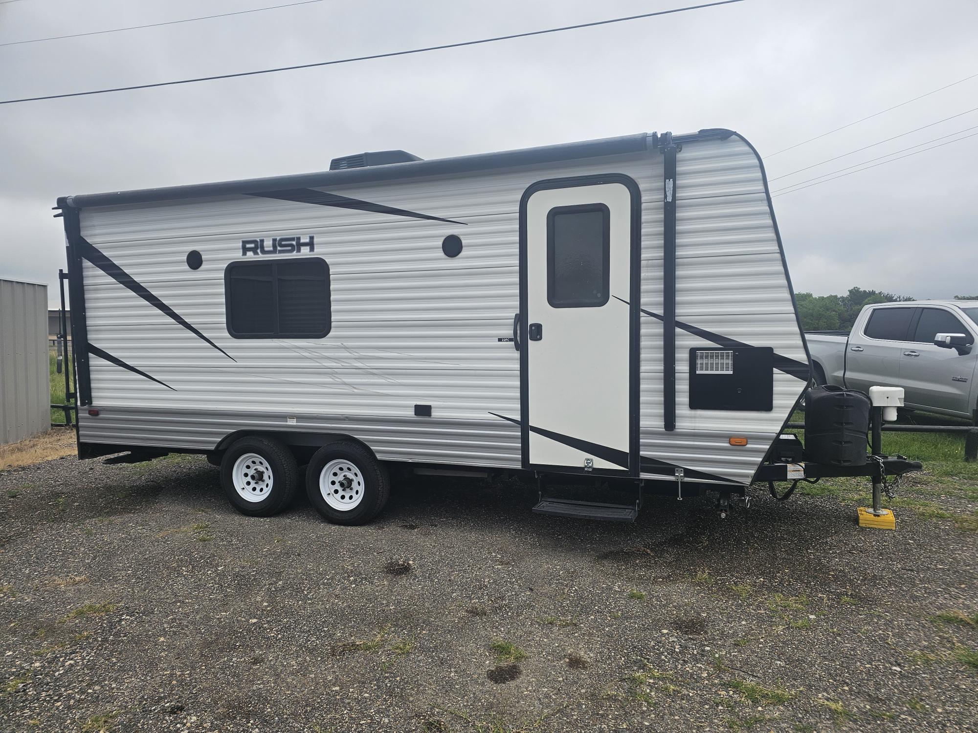 photo of RUSH TRAVEL TRAILER *** CASH ***