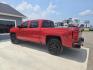 2018 RED Chevrolet Silverado 1500 LT Crew Cab Long Box 4WD (3GCUKREC8JG) with an 5.3L V8 OHV 16V engine, 6A transmission, located at 607 S Seven Points BLVD, Seven Points, TX, 75143, (430) 255-4030, 32.313934, -96.207932 - Photo#3