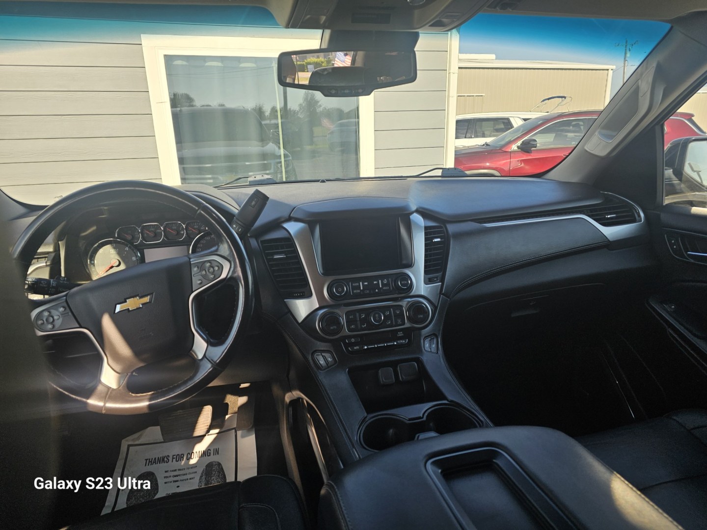 2018 BLACK Chevrolet TAHOE LT 4WD (1GNSKBKC1JR) with an 5.3L V8 OHV 16V engine, 6-Speed Automatic transmission, located at 607 S Seven Points BLVD, Seven Points, TX, 75143, (430) 255-4030, 32.313934, -96.207932- Photo#4
