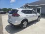 2020 WHITE Nissan Rogue S 2WD (JN8AT2MT9LW) with an 2.5L L4 DOHC 16V engine, CVT transmission, located at 607 S Seven Points BLVD, Seven Points, TX, 75143, (430) 255-4030, 32.313934, -96.207932- Photo#2