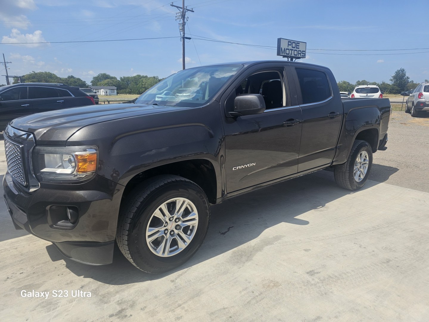 2019 DARK GRAY GMC Canyon SLE Crew Cab 2WD (1GTG5CEN1K1) with an 3.6L V6 DOHC 24V engine, 6A transmission, located at 607 S Seven Points BLVD, Seven Points, TX, 75143, (430) 255-4030, 32.313934, -96.207932- Photo#0