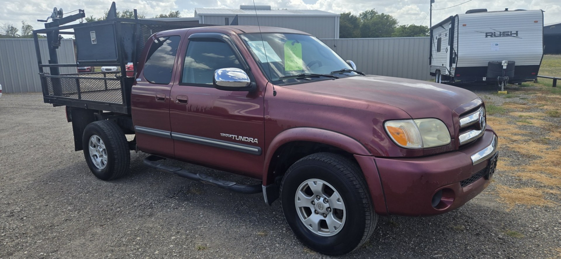 2005 MAROON Toyota Tundra SR5 Access Cab 2WD (5TBRU34165S) with an 4.0L V6 DOHC 24V engine, located at 607 S Seven Points BLVD, Seven Points, TX, 75143, (430) 255-4030, 32.313934, -96.207932- Photo#1