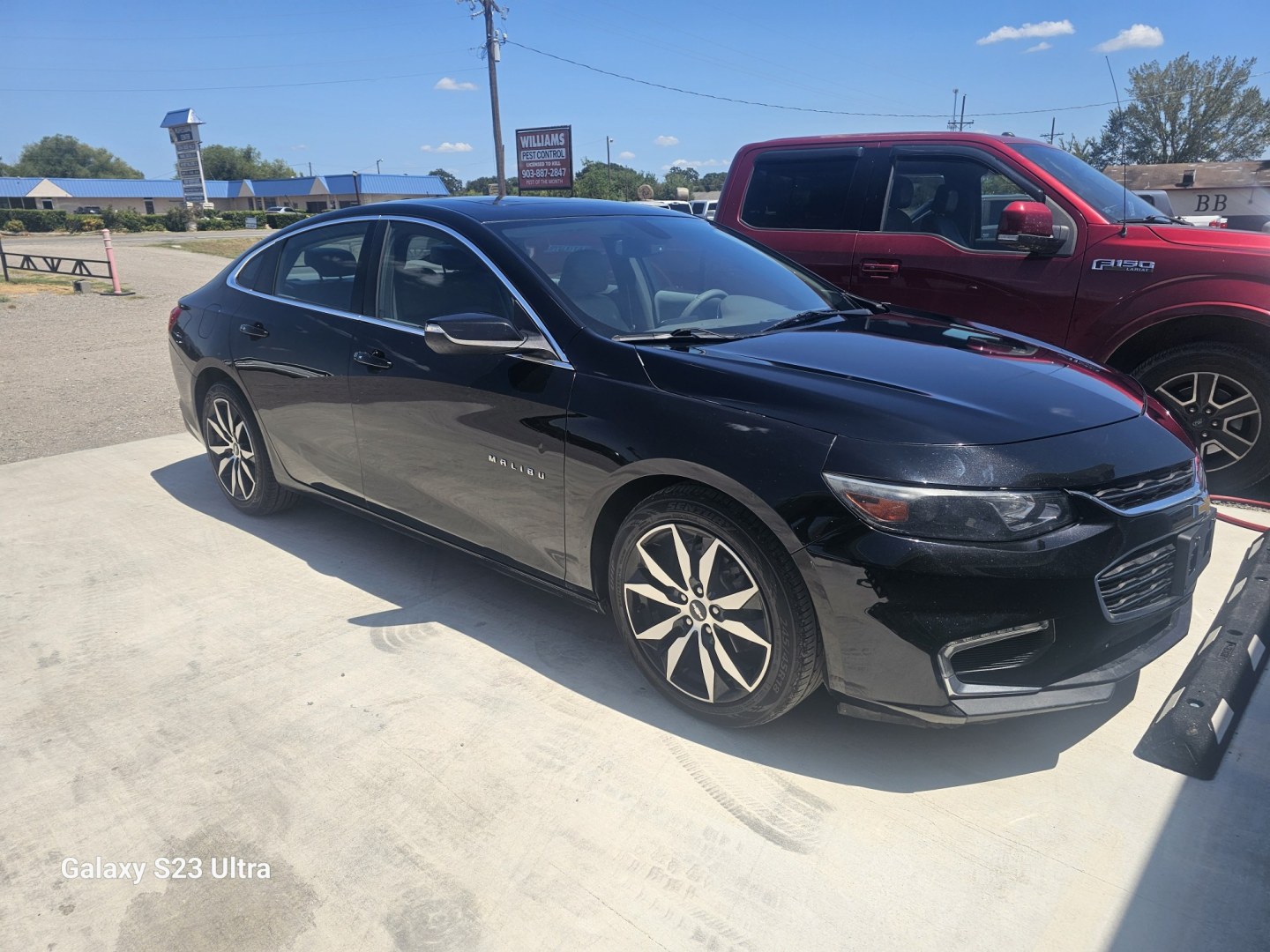 2016 BLACK Chevrolet Malibu 1LT (1G1ZE5ST4GF) with an 1.5L L4 DOHC 16V engine, 6A transmission, located at 607 S Seven Points BLVD, Seven Points, TX, 75143, (430) 255-4030, 32.313934, -96.207932- Photo#1