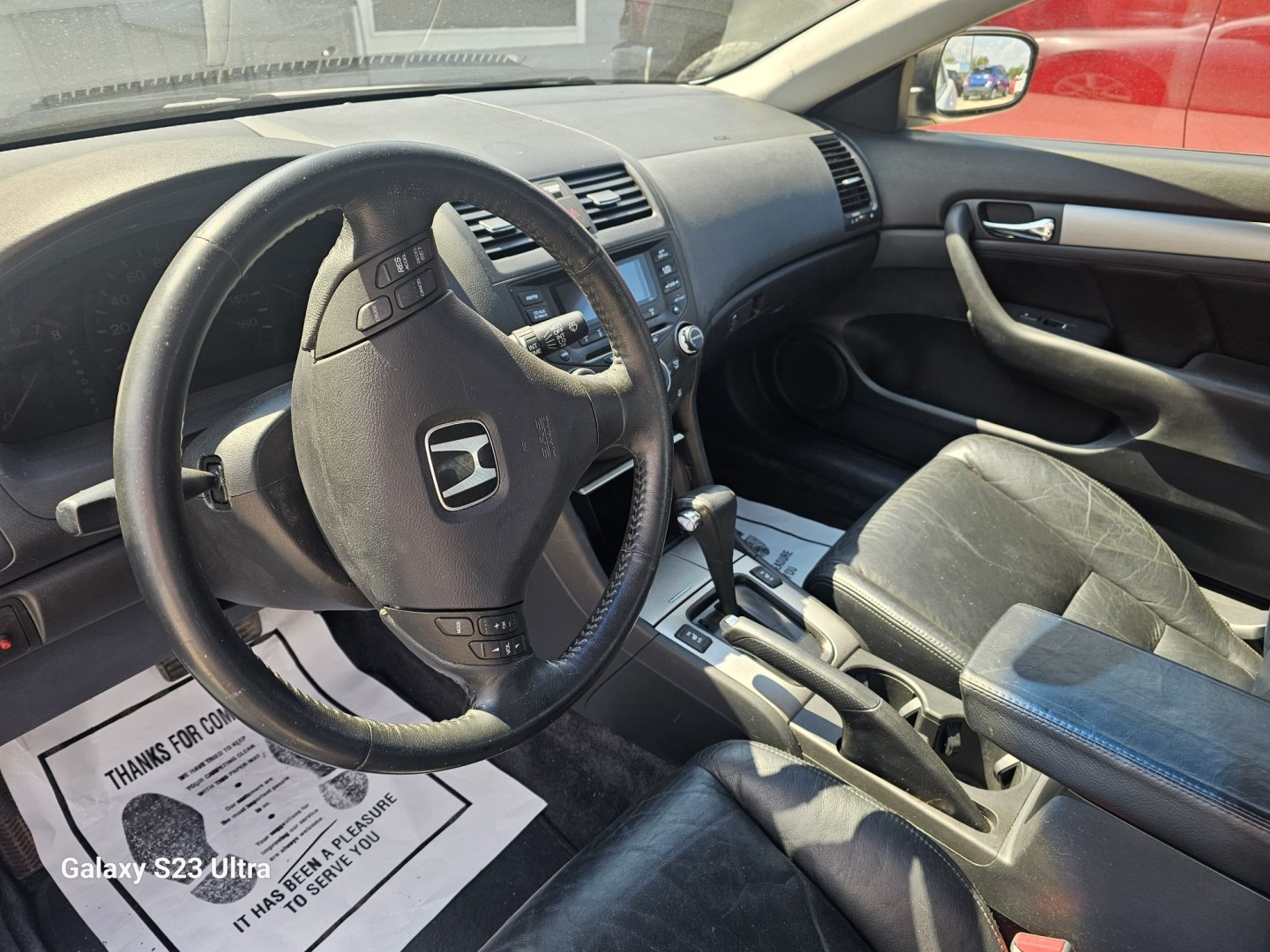 2005 SILVER Honda Accord EX V-6 Coupe AT (1HGCM82635A) with an 3.0L V6 SOHC 24V engine, 5A OD transmission, located at 607 S Seven Points BLVD, Seven Points, TX, 75143, (430) 255-4030, 32.313934, -96.207932- Photo#4
