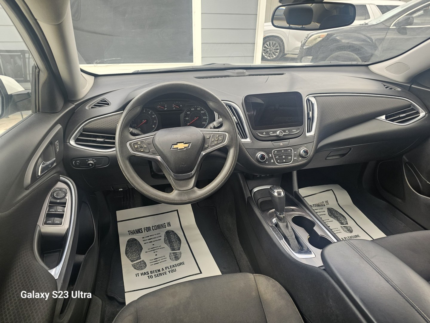 2019 WHITE Chevrolet Malibu LT (1G1ZD5ST0KF) with an 1.5L L4 DOHC 16V engine, 6A transmission, located at 607 S Seven Points BLVD, Seven Points, TX, 75143, (430) 255-4030, 32.313934, -96.207932- Photo#4