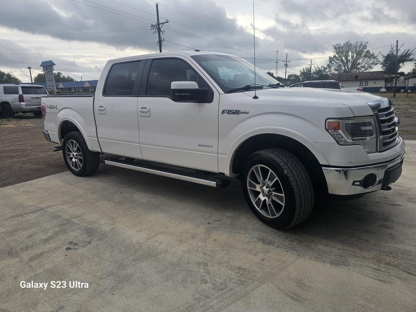 2014 WHITE Ford F-150 FX4 SuperCrew 5.5-ft. Bed 4WD (1FTFW1ET6EK) with an 3.5L V6 TURBO engine, 6A transmission, located at 607 S Seven Points BLVD, Seven Points, TX, 75143, (430) 255-4030, 32.313934, -96.207932- Photo#1