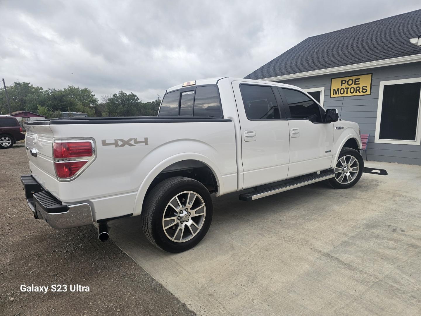 2014 WHITE Ford F-150 FX4 SuperCrew 5.5-ft. Bed 4WD (1FTFW1ET6EK) with an 3.5L V6 TURBO engine, 6A transmission, located at 607 S Seven Points BLVD, Seven Points, TX, 75143, (430) 255-4030, 32.313934, -96.207932- Photo#2