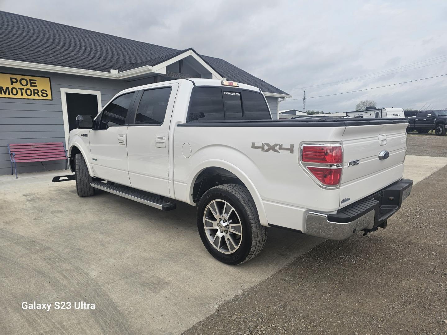 2014 WHITE Ford F-150 FX4 SuperCrew 5.5-ft. Bed 4WD (1FTFW1ET6EK) with an 3.5L V6 TURBO engine, 6A transmission, located at 607 S Seven Points BLVD, Seven Points, TX, 75143, (430) 255-4030, 32.313934, -96.207932- Photo#3