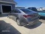 2018 GRAY Hyundai Sonata SE (5NPE24AF8JH) with an 2.4L L4 DOHC 16V engine, 7A transmission, located at 607 S Seven Points BLVD, Seven Points, TX, 75143, (430) 255-4030, 32.313934, -96.207932- Photo#3