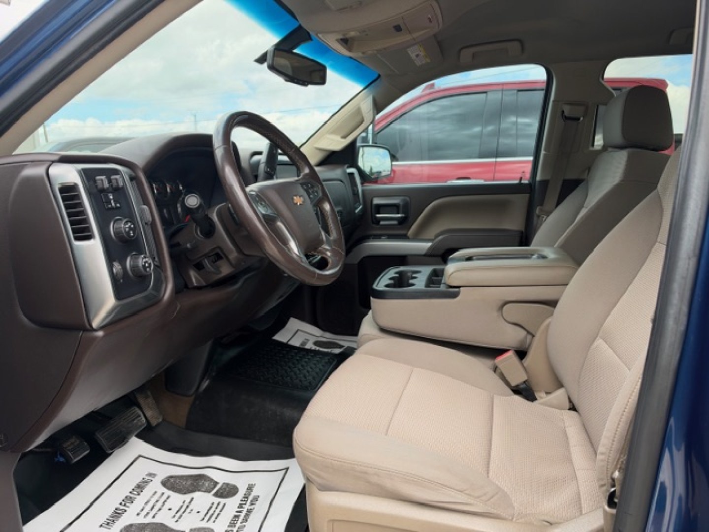2016 Blue Chevrolet Silverado 1500 LT Crew Cab 4WD (3GCUKREC5GG) with an 5.3L V8 OHV 16V engine, 6A transmission, located at 607 S Seven Points BLVD, Seven Points, TX, 75143, (430) 255-4030, 32.313934, -96.207932- Photo#4