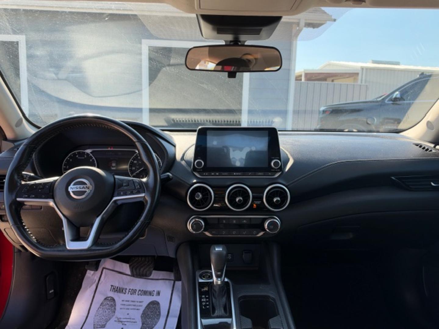 2022 RED Nissan Sentra SV (3N1AB8CV7NY) with an 2.0L L4 SFI DOHC 16V engine, CVT transmission, located at 607 S Seven Points BLVD, Seven Points, TX, 75143, (430) 255-4030, 32.313934, -96.207932- Photo#6
