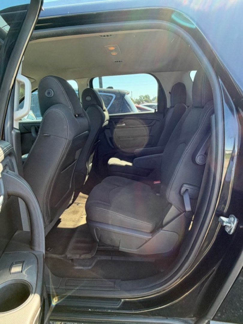 2016 BLACK GMC Acadia SLE-2 FWD (1GKKRPKD9GJ) with an 3.6L V6 DOHC 24V engine, 6-Speed Automatic transmission, located at 607 S Seven Points BLVD, Seven Points, TX, 75143, (430) 255-4030, 32.313934, -96.207932- Photo#5