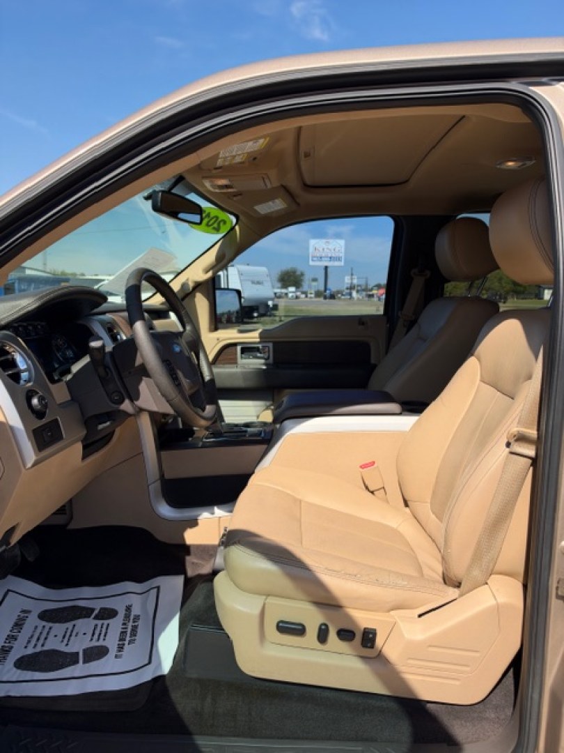 2013 Tan Ford F-150 Platinum SuperCrew 6.5-ft. Bed 2WD (1FTFW1CT1DK) with an 3.5L V6 TURBO engine, 6-Speed Automatic transmission, located at 607 S Seven Points BLVD, Seven Points, TX, 75143, (430) 255-4030, 32.313934, -96.207932- Photo#5