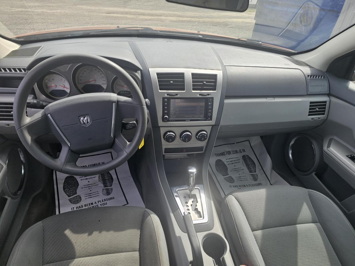 2008 ORANGE DODGE AVENGER SXT (1B3LC56K88N) with an 2.4L L4 DOHC 16V engine, 4-SPEED AUTOMATIC transmission, located at 607 S Seven Points BLVD, Seven Points, TX, 75143, (430) 255-4030, 32.313934, -96.207932 - Photo#4